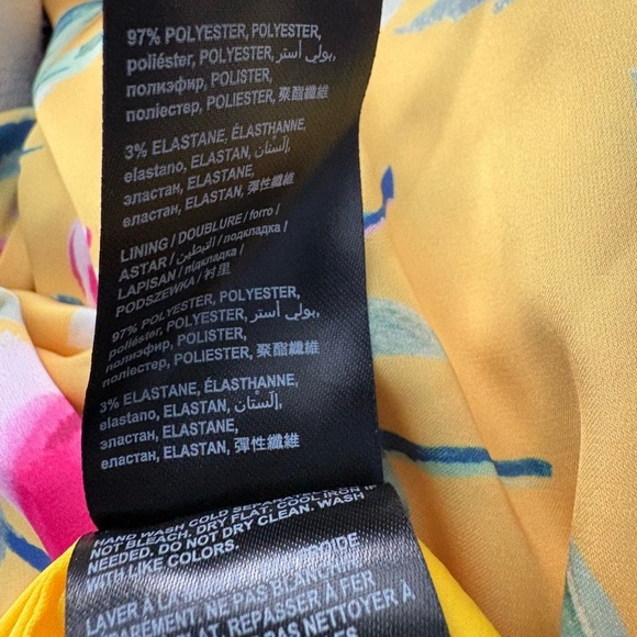 NWT- Floral Yellow Maxi Dress by Bebe size XS - Picture 6 of 6